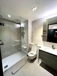 Royalgreen (D10), Condominium #558260111
